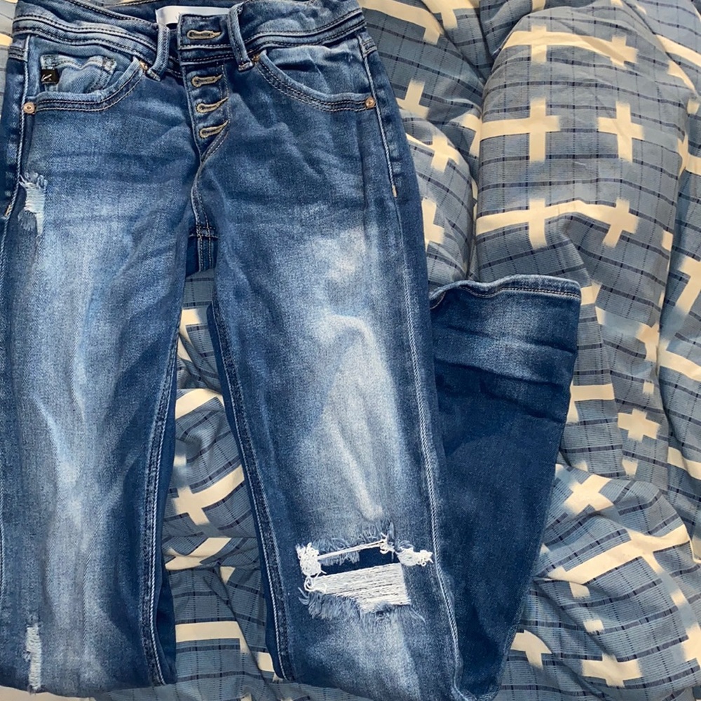 Brand new buckle Kancan jeans